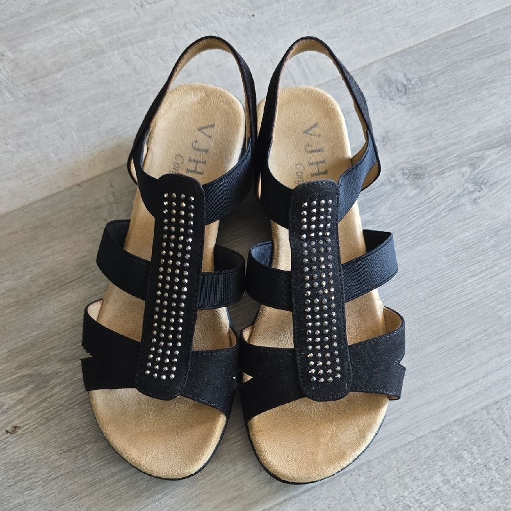 VJH Confort Black Sandals with Studded Straps